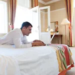 Hotel Bristol