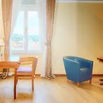Hotel Bristol