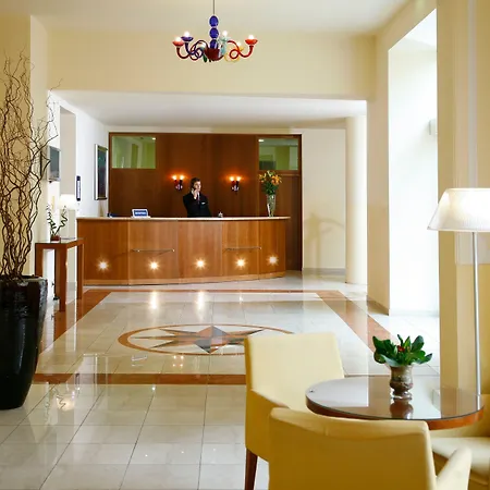 Hotel Bristol