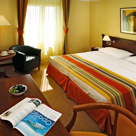 Bristol Hotel