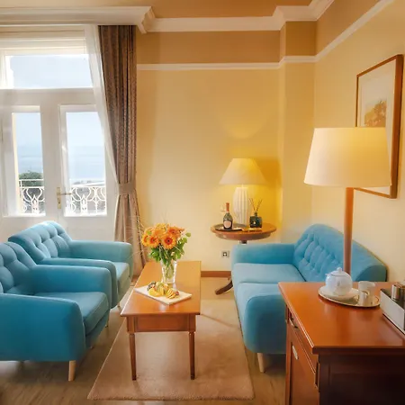 Hotel Bristol 4*