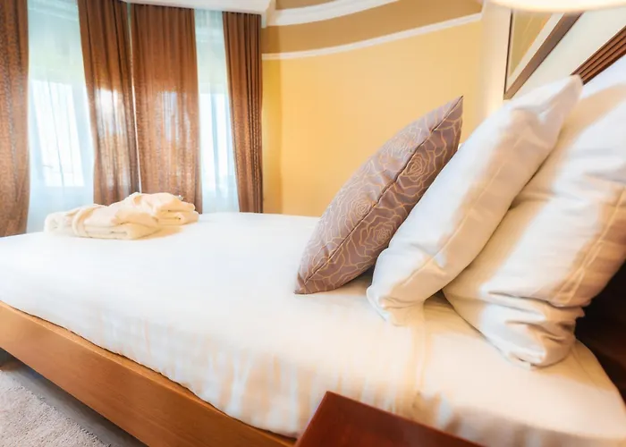 Bristol 4* オパティヤ